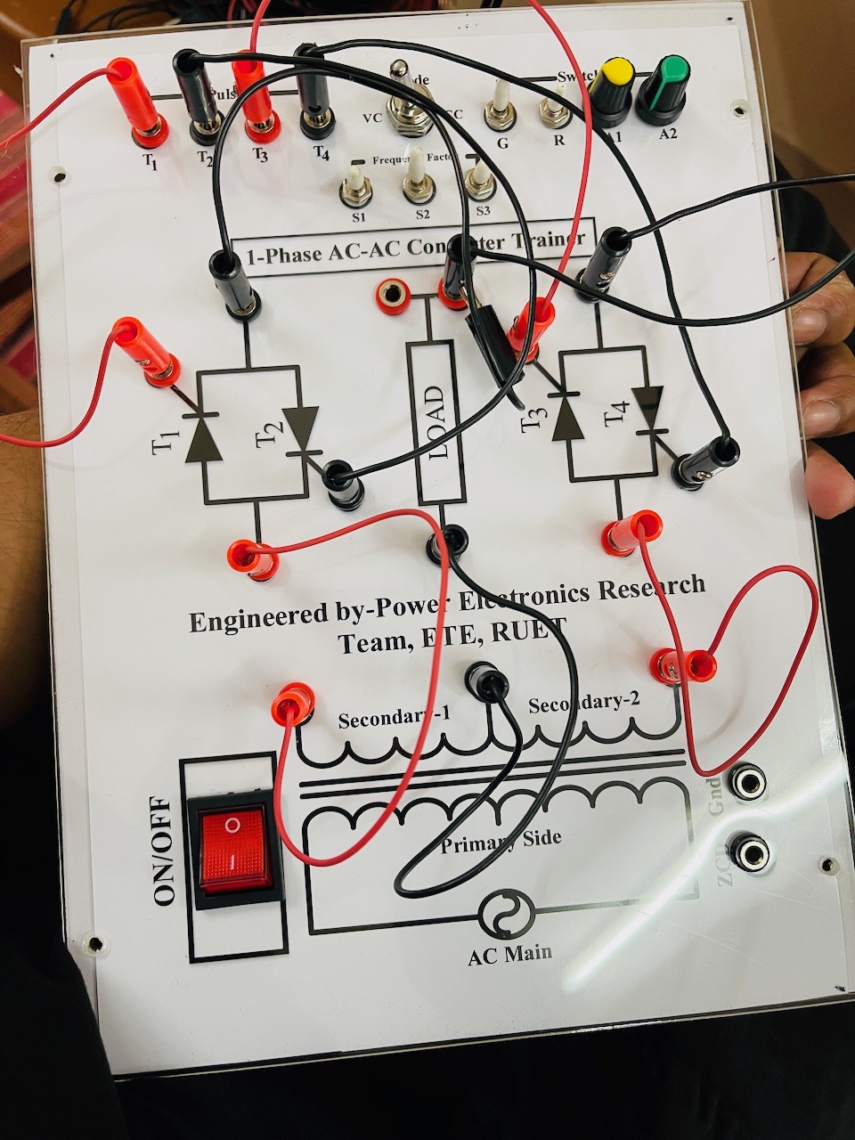 AC-AC Cycloconverter Trainer